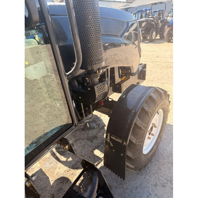 Трактор БУЛАТ 404RC с кабиной