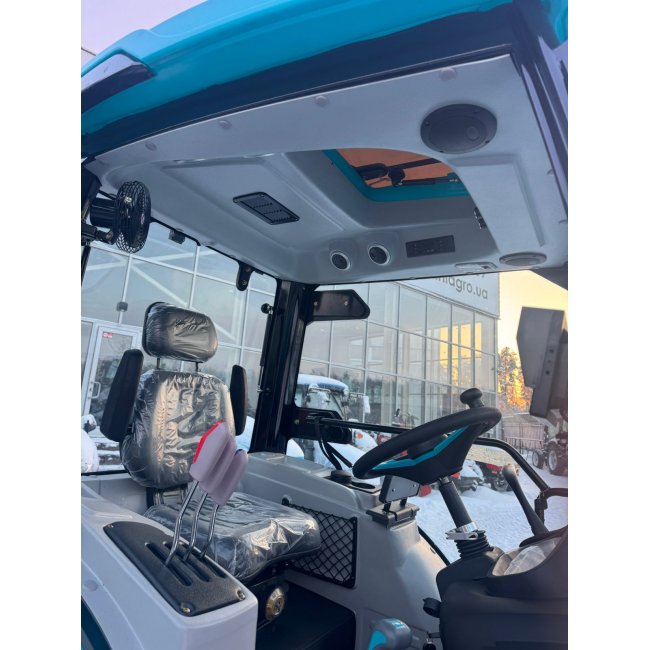 Трактор BULAT TE504R з кабіною