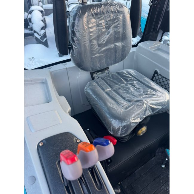 Трактор BULAT TE504R з кабіною