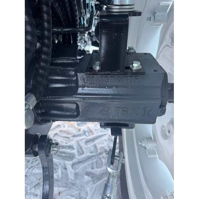 Трактор BULAT TE504R з кабіною