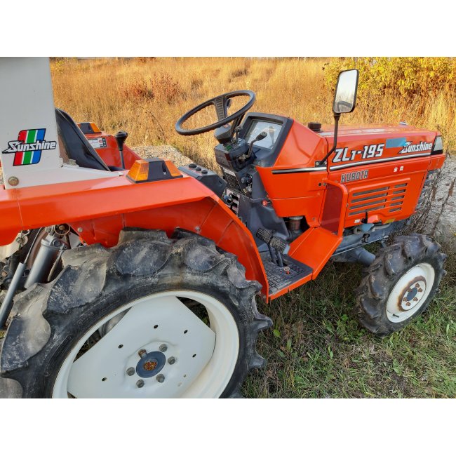 Мінітрактор KUBOTA L1-195 D з грунтофрезою Модельний рік 1991