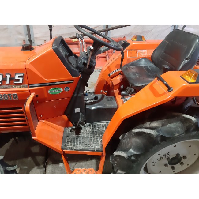 Минитрактор KUBOTA L1-215 D с грунтофрезой Модельный год 1991