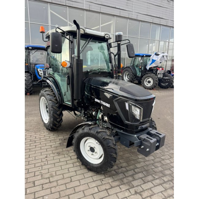 Трактор БУЛАТ TY 404 RС с кабиной