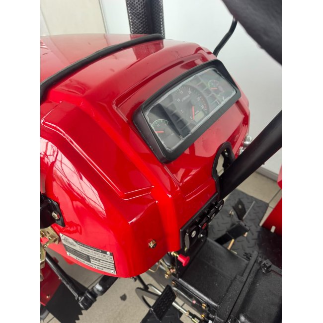 Мінітрактор Xingtai XT 240